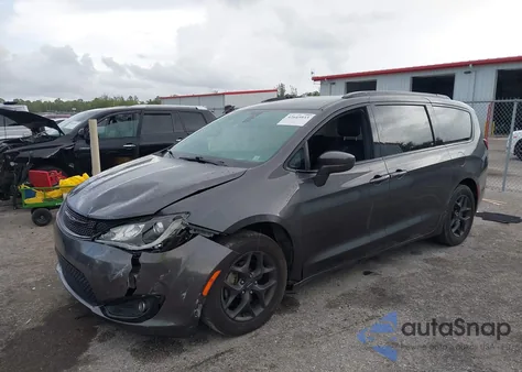 2020 Chrysler Pacifica Touring L из США, поврежденный, VIN 2C4RC1BG2LR289665